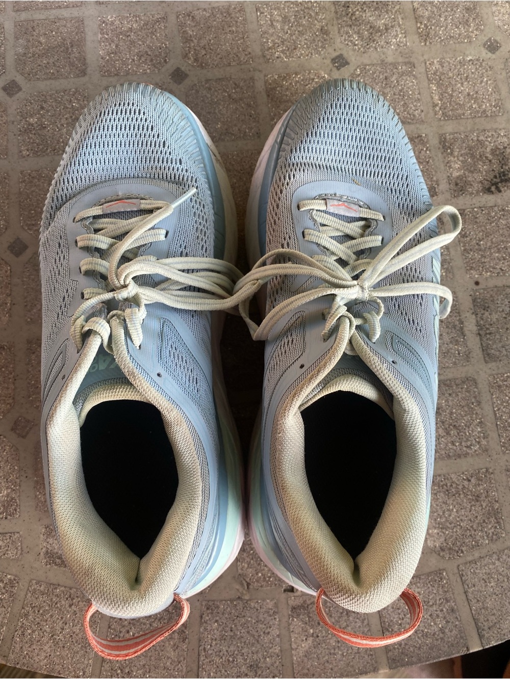 Hoka Bondi Women's Light Blue Mesh Lace-Up Running Shoes with Coral Pull Tabs